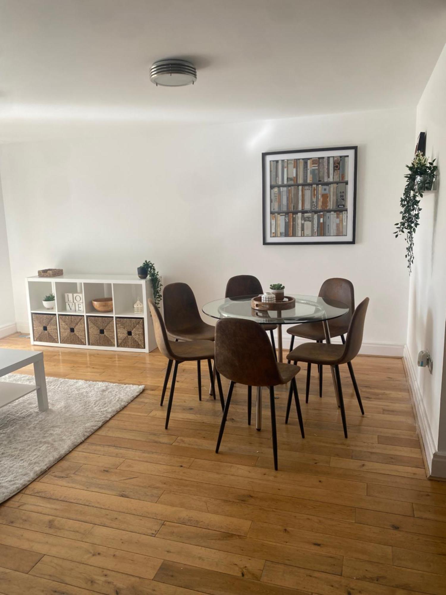 2 Bedroom Flat In Riverside West Londres Exterior foto